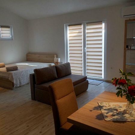 Apartments Sanja 耶泽拉 外观 照片